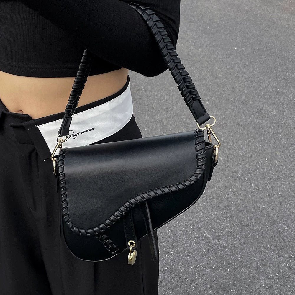 2026/09/1000018082.jpg High-End New Black Saddle Bag - Image 1