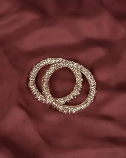 Metal Rose dgn.bangle Silver col.