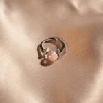 Dark Pink Pearl Finger Ring
